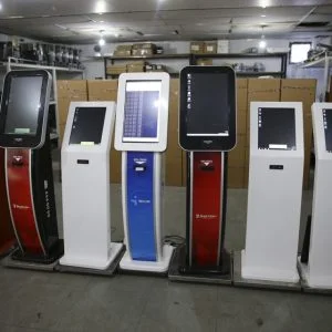 شركة تركية تغزو الأسواق العربية بأجهزة آلية لتنظيم انتظار العملاء