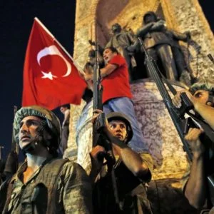 نصف مليون دولار شهريًا للهجوم على تركيا