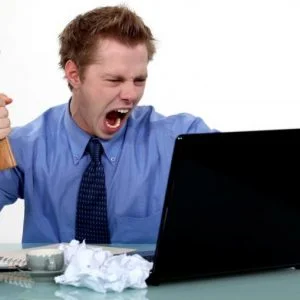 هل تعاني من أعطال الكمبيوتر ..إليك أفضل مواقع مجانية لإصلاحها