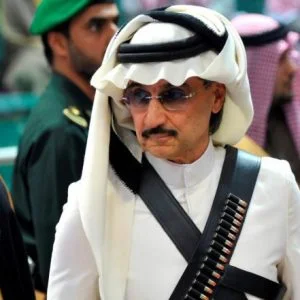 سر الخلاف بين الوليد وبن سلمان…والسبب الحقيقي وراء تأخر الإفراج عنه