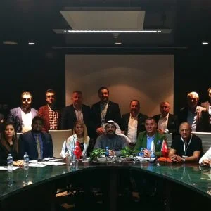 رجال أعمال أتراك وقطريون يتناولون آليات التعاون التجاري بين البلدين