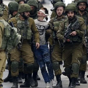 منظمة تركية تطلق حملة للإفراج عن الطفل الفلسطيني “الجنیدي”