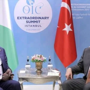 يلدريم يلتقي نظيره الجيبوتي في إسطنبول