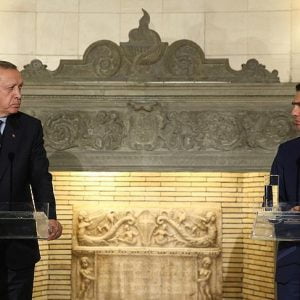 أردوغان مخاطباً القضاء اليوناني: العدالة المتأخرة ليست بعدالة