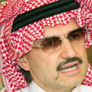 رجل أعمال كندي يلتقي الوليد بن طلال: “كان يرتعش في حجرة كالزنزانة”