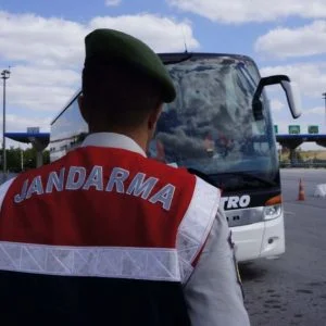 ضبط 62 أجنبيا دخلوا الأراضي التركية بشكل غير قانوني