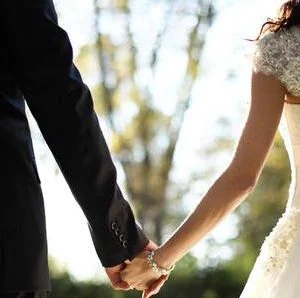 عروس تفارق الحياة بعد ساعات على زفافها