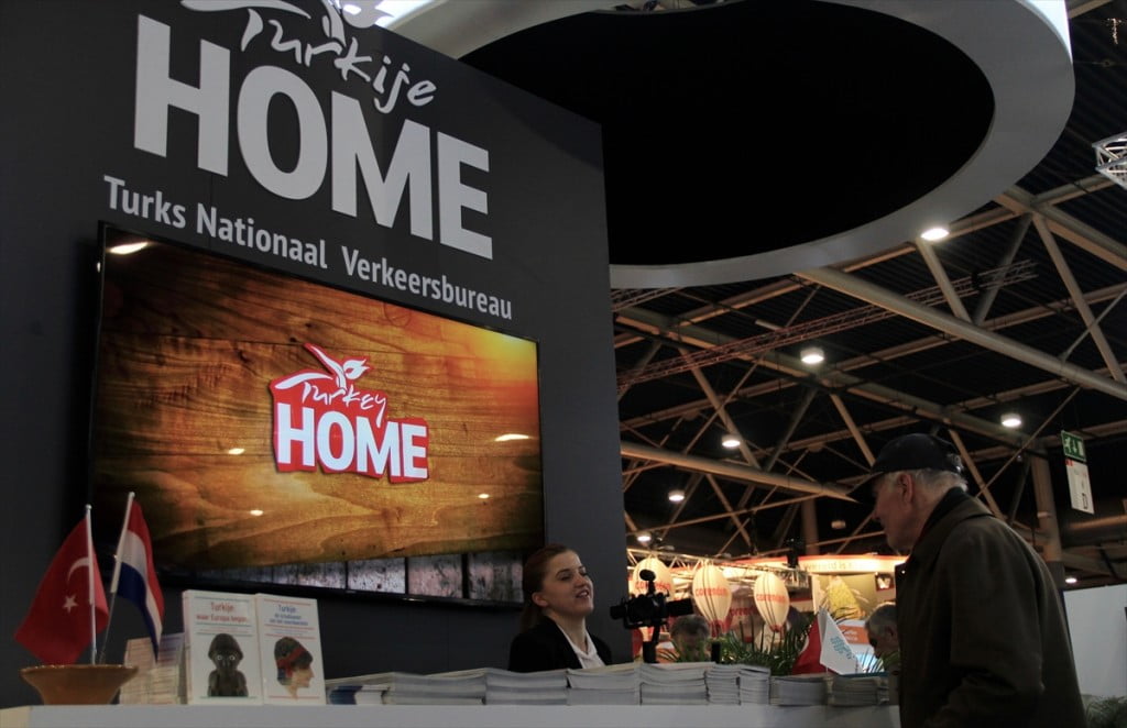 بمشاركة تركية .. انطلاق معرض “أوترخت” الدولي للسياحة في هولندا 2 بمشاركة تركية .. انطلاق معرض “أوترخت” الدولي للسياحة في هولندا 1