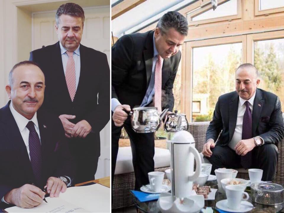 صور.. غابرييل يستضيف جاويش أوغلو في منزله ويقدم له الشاي التركي 2 صور.. غابرييل يستضيف جاويش أوغلو في منزله ويقدم له الشاي التركي 1