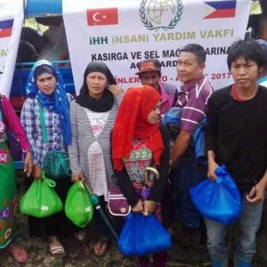 هيئة الإغاثة التركية ترسل مساعدات لمتضرري عاصفة “تمبين” في الفلبين