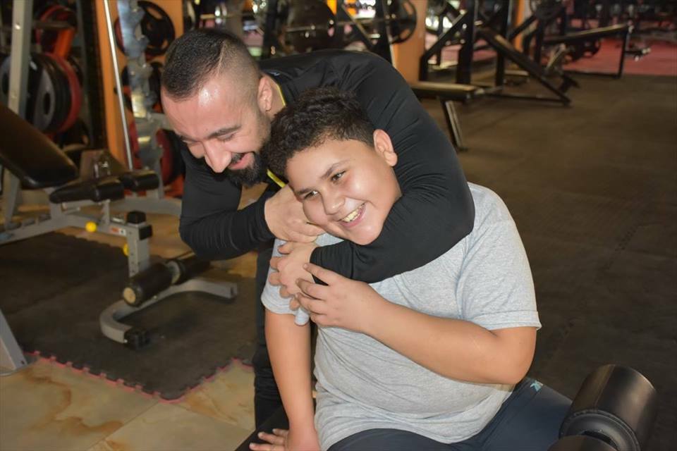 ما قصة الطفل السوري الذي تعاطف معه الاف الاتراك 17