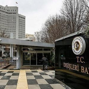 تركيا تستدعي سفيري روسيا وإيران