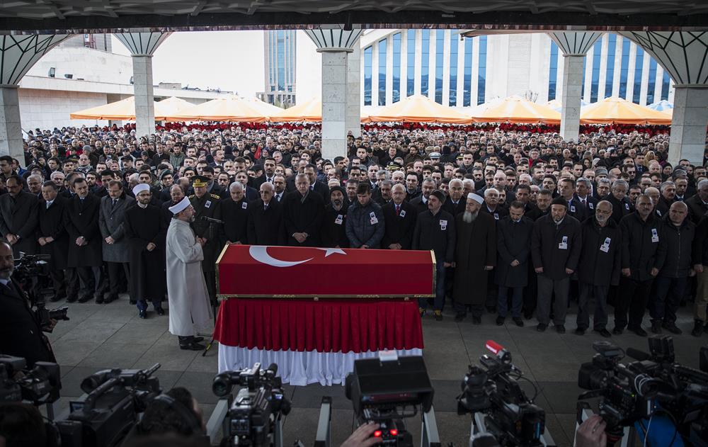 أردوغان يشيع أول شهيد تركي في "غص الزيتون" 5