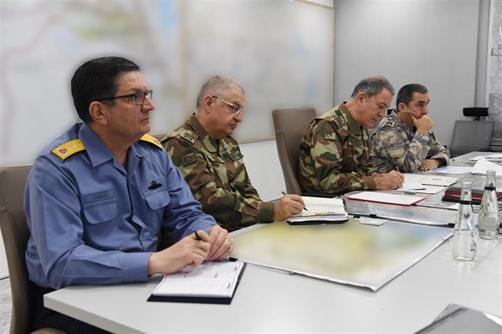 صور من داخل غرفة عمليات "غصن الزيتون" 5