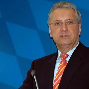 مسؤول ألماني: تعليق برلين صادرات الأسلحة إلى تركيا “مثير للسخرية”