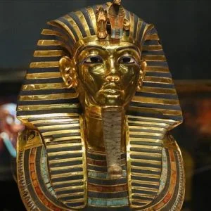 مصر تبحث عن مقبرة “توت عنخ آمون”