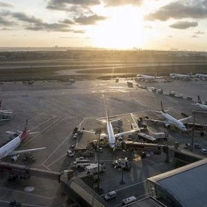 مطار إسطنبول الأول أوروبيا في نمو رحلات العبور