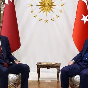 أردوغان وأمير قطر يبحثان تطورات “غصن الزيتون”
