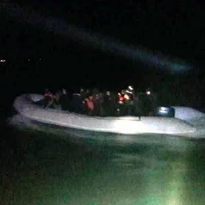 خفر السواحل التركي يضبط 42 سوريا خلال محاولتهم الهجرة إلى اليونان