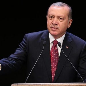 اردوغان يكشف عن المقصود بـ “التفاحة الحمراء” التي يرددها الجنود الاتراك