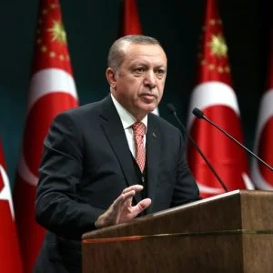 أردوغان: نمر بمرحلة صعبة