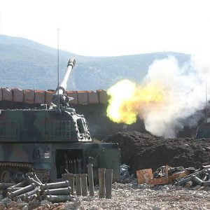 المدفعية التركية تقصف أوكار الإرهابيين غربي منطقة عفرين