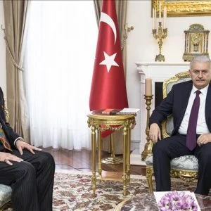 يلدريم يستقبل سفير الكويت في أنقرة