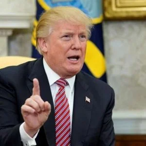 ترامب: لم أتحرش بأحد في المصعد !