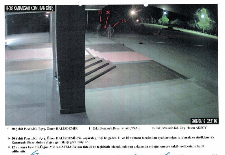 جديد.. هكذا استعد الضابط "عمر خالص دمير" لقتل جنرال انقلابي بمقر القوات الخاصة التركية (فيديو وصور) 12 جديد.. هكذا استعد الضابط "عمر خالص دمير" لقتل جنرال انقلابي بمقر القوات الخاصة التركية (فيديو وصور) 11