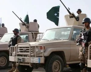 صحيفة تكشف مهمة إرسال 1000 جندي باكستاني إلى السعودية