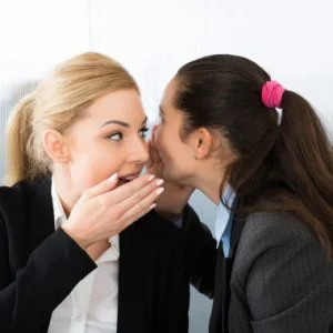 8 أصناف من البشر اقطع علاقتك بهم في الحال