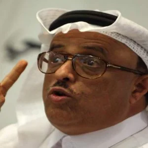 ضاحي خلفان يوجه رسالة إلى وزير الدفاع القطري