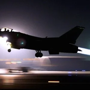 هجمات جوية تركية مكثفة على مناطق “ب ي د/ بي كا كا” في عفرين