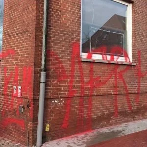 اعتداء أنصار “ب ي د” الإرهابي على مسجد في ألمانيا