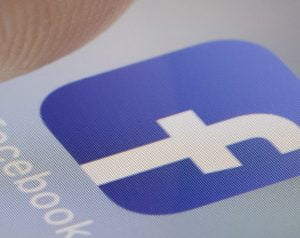 فيسبوك تطرح منشورات ثلاثية الأبعاد على صفحتها
