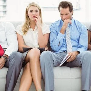 أوروبا تشكو شحّ الرجال.. ونسبة منخفضة للنساء في دول الخليج