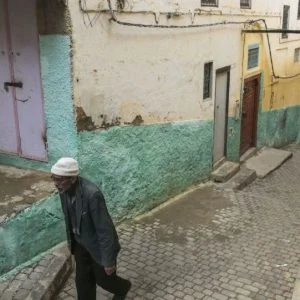 تعرف على مصير الشاب صاحب فيديو اغتصاب فتاة في المغرب