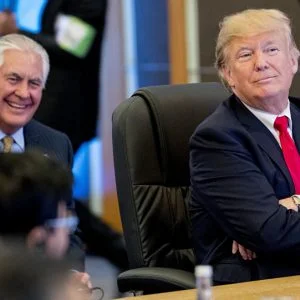 الكشف عن السبب الحقيقي وراء ستقالة تيلرسون