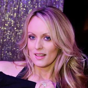 تعرف على قرار المحكمة بشأن استجواب ترامب في علاقته بممثلة إباحية