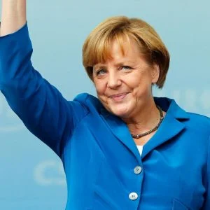 البرلمان الألماني ينتخب ميركل لمنصب المستشارة لولاية رابعة