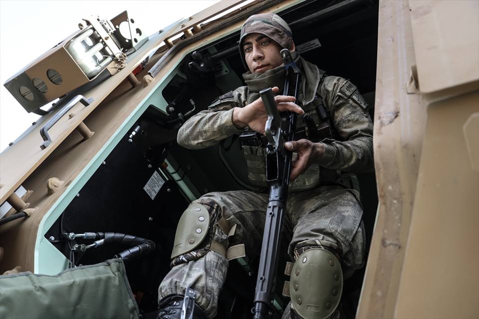 شاهد بالصور| تركيا ترسل تعزيزات كبيرة من القوات الخاصة إلى عفرين للمشاركة في عملية"غصن الزيتون" 13