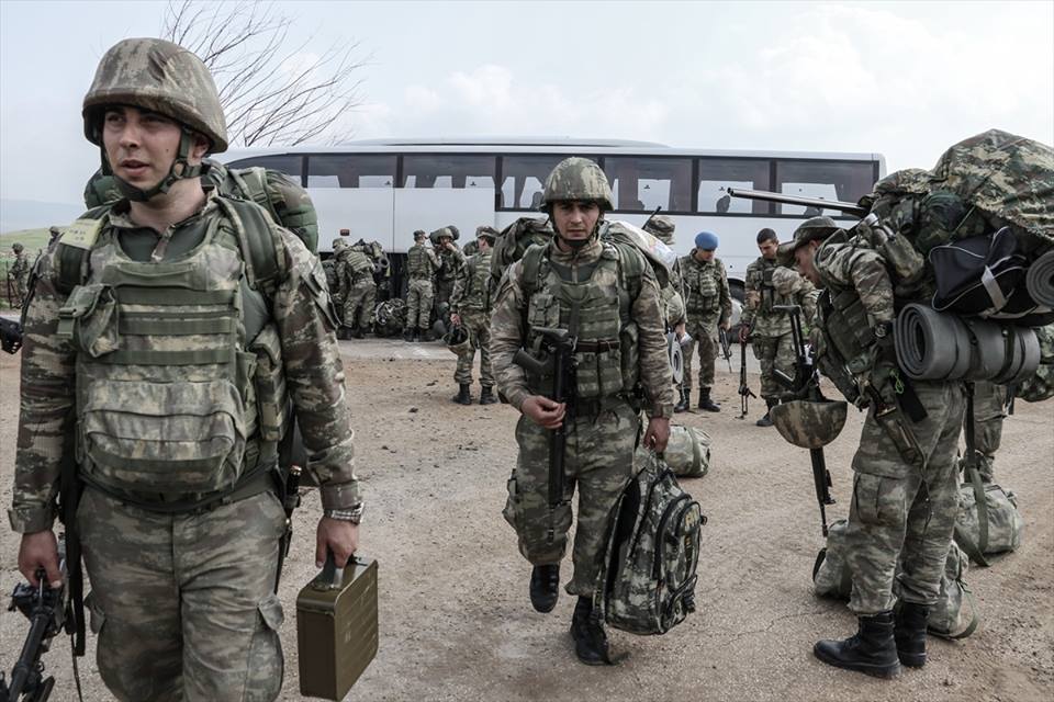 شاهد بالصور| تركيا ترسل تعزيزات كبيرة من القوات الخاصة إلى عفرين للمشاركة في عملية"غصن الزيتون" 5