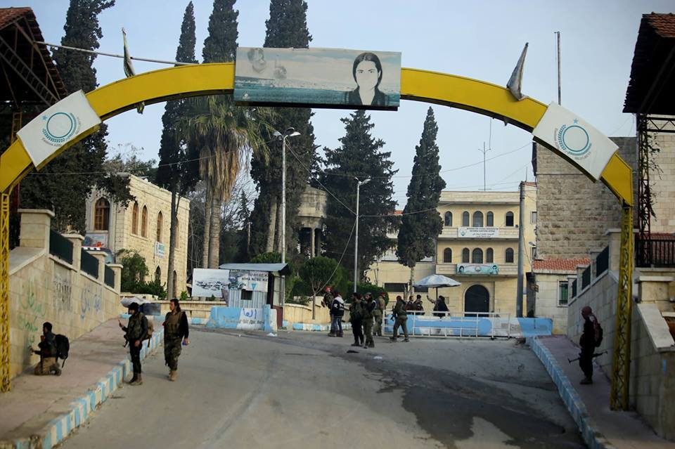 الصور الأولى من مركز عفرين بعد سيطرة قوات "غصن الزيتون" عليها 5