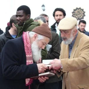 تركيا تقدم 3 آلاف نسخة من القرآن الكريم إلى مسلمي إسبانيا