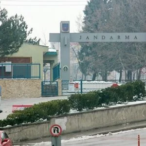 حرس الحدود التركي يلقي القبض على عسكريين يونانيين