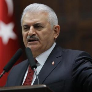 رئيس الوزراء التركي: لا يحق لمن سلحوا المنظمات الإرهابية التفوه بكلمة ضد تركيا