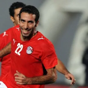 أبو تريكة يعود إلى مصر