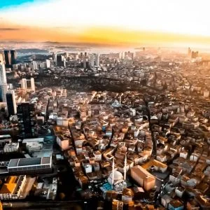 الاستثمارات بين تركيا وأذربيجان تتجاوز الـ10 مليارات دولار