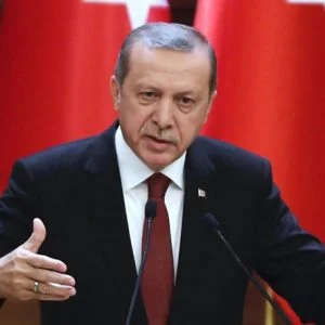 أردوغان: أرسلوا (الأمريكيون) إلى الإرهابيين 5 آلاف شاحنة وألفي طائرة شحن محملة بالأسلحة