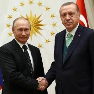 أردوغان وبوتين يبحثان هاتفيا آخر التطورات في سوريا